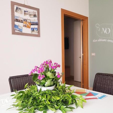 Colonna Rooms & Apartment Trani Exterior foto