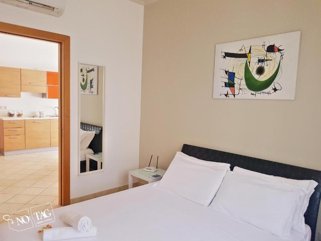 Colonna Rooms & Apartment Trani Exterior foto